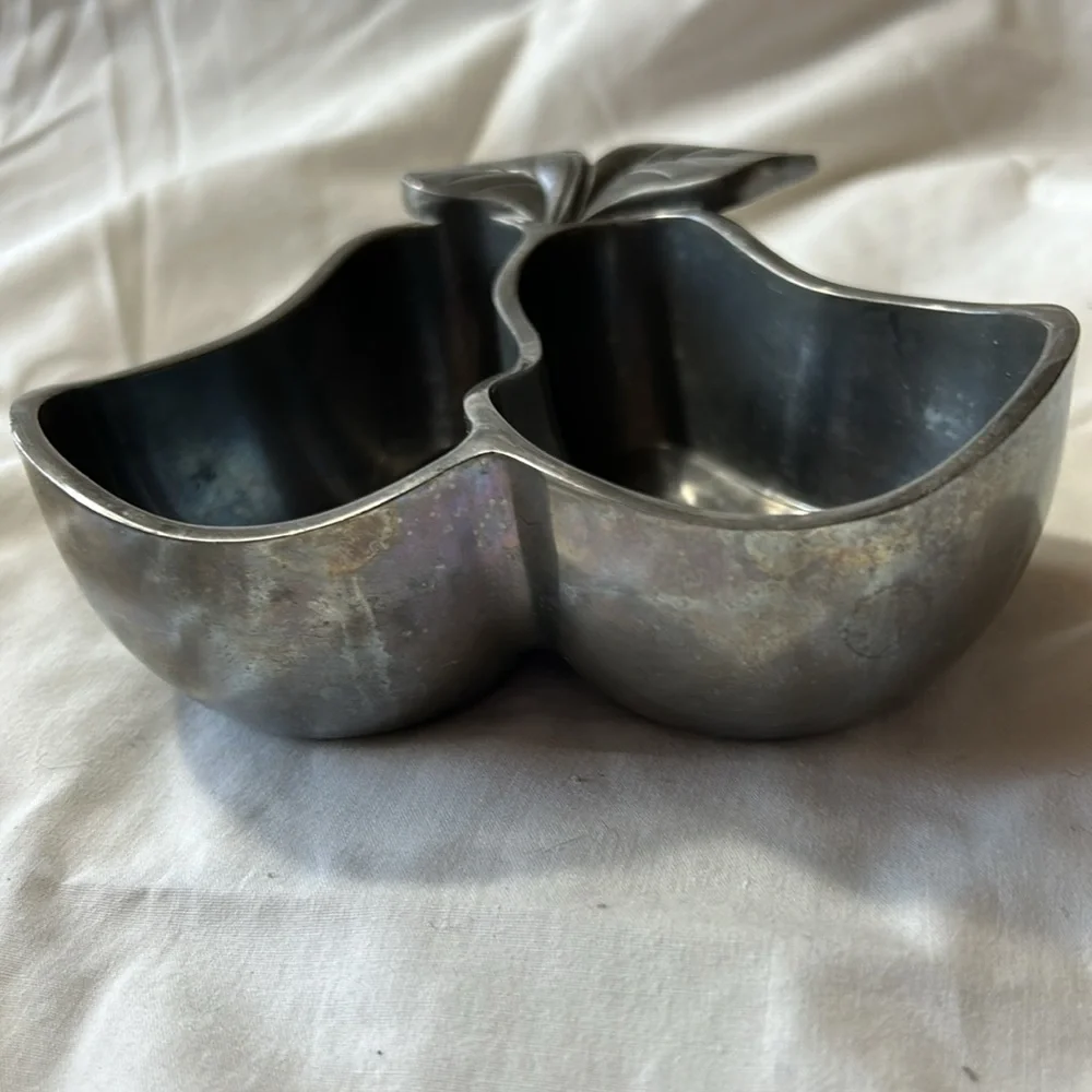 LENOX Orchard in Blorom Pear Dip Bowl Divided Dish Hollowware